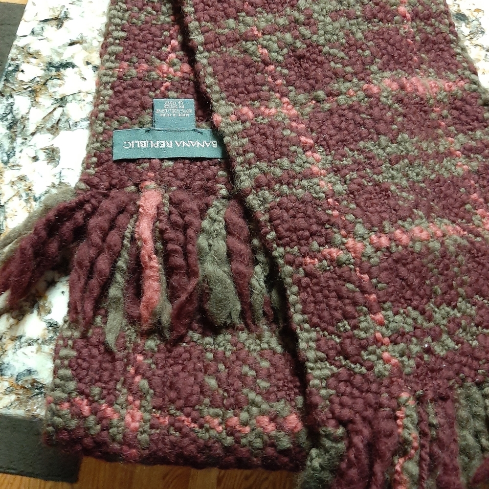 Banana Republic scarf